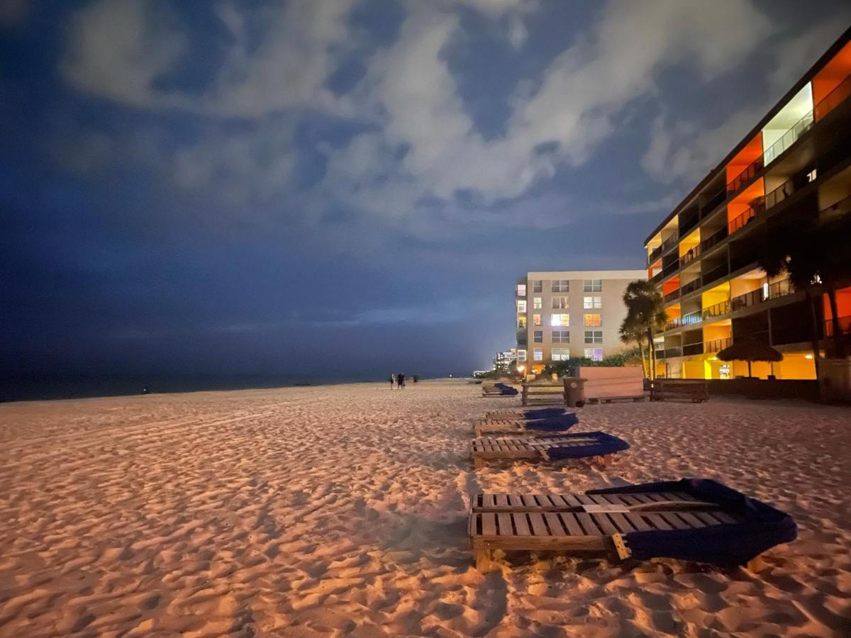 Holiday Isles Resort Madeira Beach Dış mekan fotoğraf