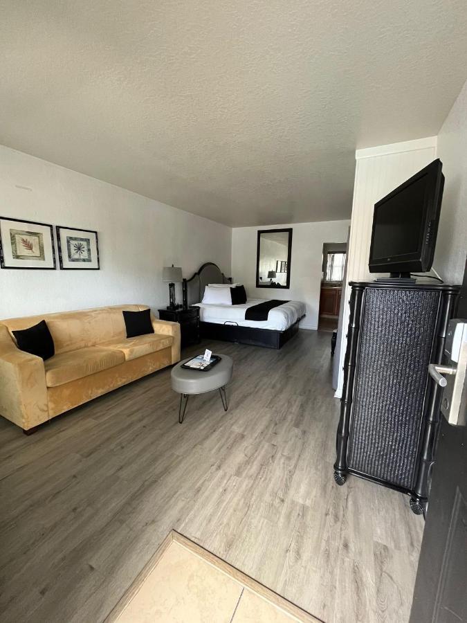 Holiday Isles Resort Madeira Beach Dış mekan fotoğraf