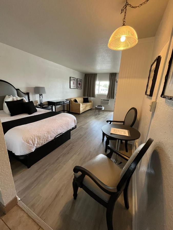 Holiday Isles Resort Madeira Beach Dış mekan fotoğraf