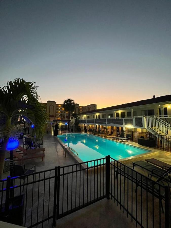 Holiday Isles Resort Madeira Beach Dış mekan fotoğraf