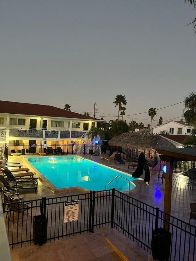 Holiday Isles Resort Madeira Beach Dış mekan fotoğraf